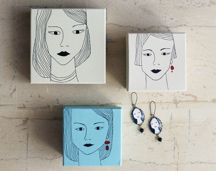 jewels and packaging 