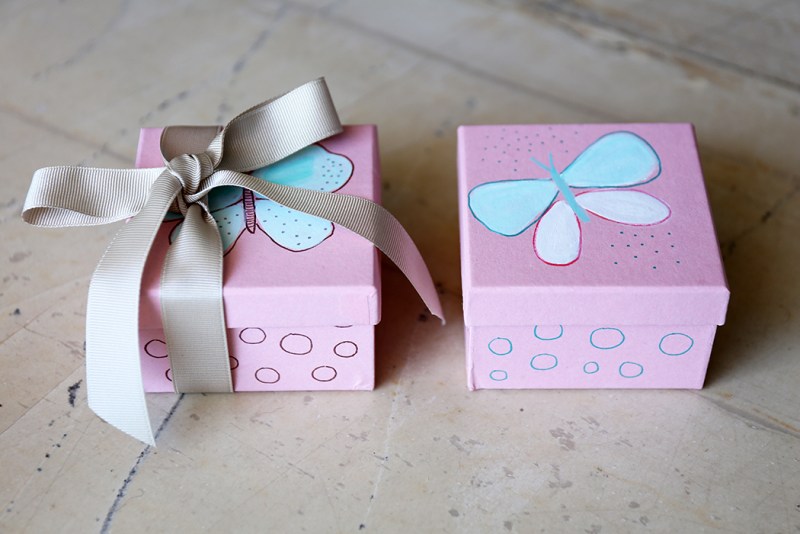 butterfly favours' box 
